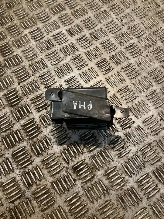 Módulo de controle de suspensão pneumática Volkswagen Phaeton OEM image 2