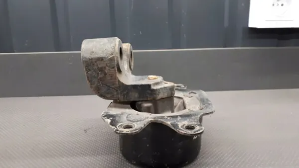 Supporto motore anteriore sinistro CORSA C 1.7 CDTI 24463127 image 4