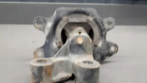 Supporto motore anteriore sinistro CORSA C 1.7 CDTI 24463127 image 7