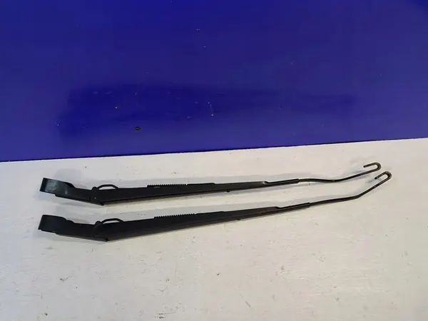 Front Wipers Lincoln Navigator 2011 image 2