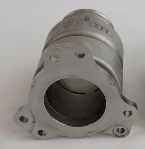 Turbo-anslutningsljuddämpare OEM 05A131111A Audi Q7 V12 image 3