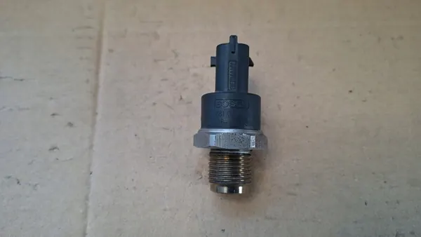 Brandstofsensor OEM 0281002708 Mini Cooper image 2