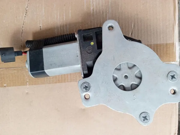 Motor do vidro dianteiro esquerdo MINI COOPER R50 R53 67626954275 image 4