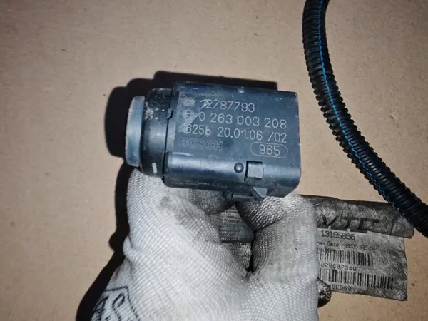 Opel Vectra C Lift Parksensoren PDC vorne + Verkabelung OEM image 2