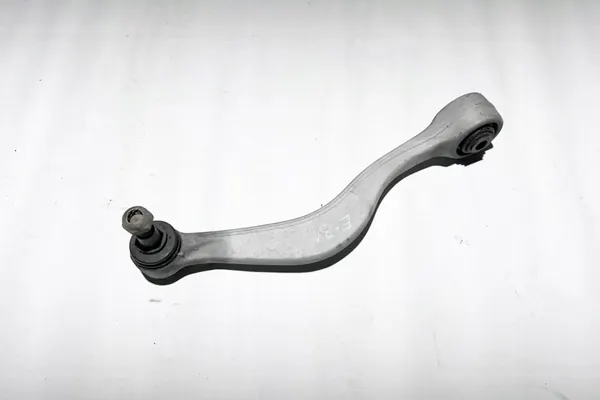 Braccio di Controllo Anteriore BMW 8 (E31) 1994 image 3