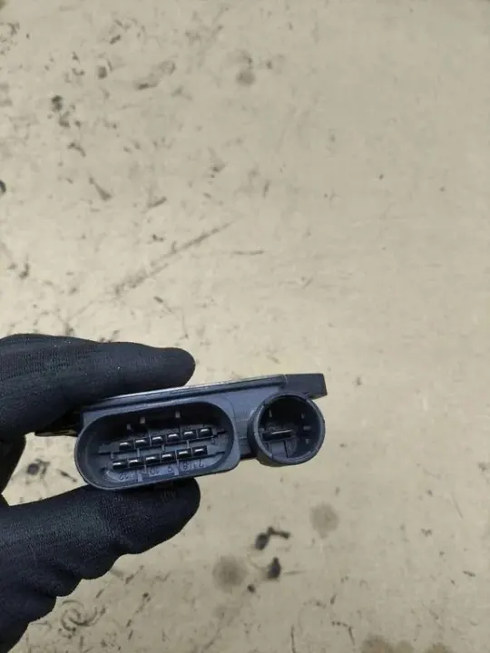 Bujías de precalentamiento OEM 0522140710 Mercedes-Benz E image 4