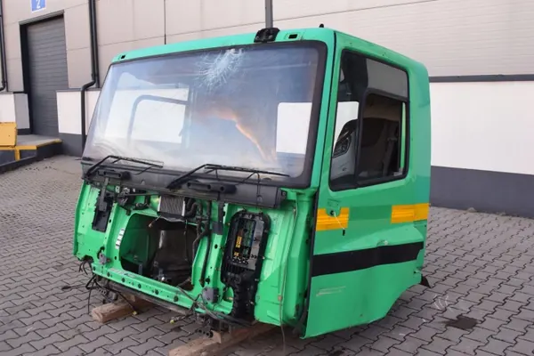 DAF OE Dagcabine Frame & Deuren - Gebruikt image 2