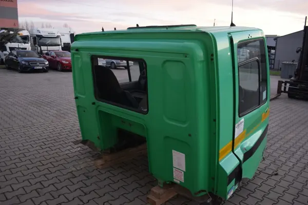 DAF OE Dagcabine Frame & Deuren - Gebruikt image 3