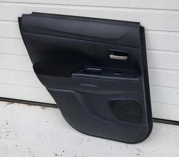 Mitsubishi ASX Linker Achterdeur Bekleding OEM Gebruikt image 3