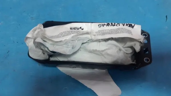 Airbag Audi A6 A8 OEM 4N0880204d - Usado image 2