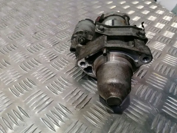 Arrancador BMW 750i F01 550i F10 755613101 image 2