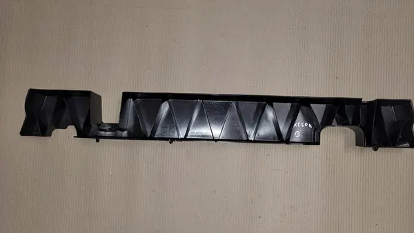 VOLVO XC60 II Tampa de plástico 31462022 image 4