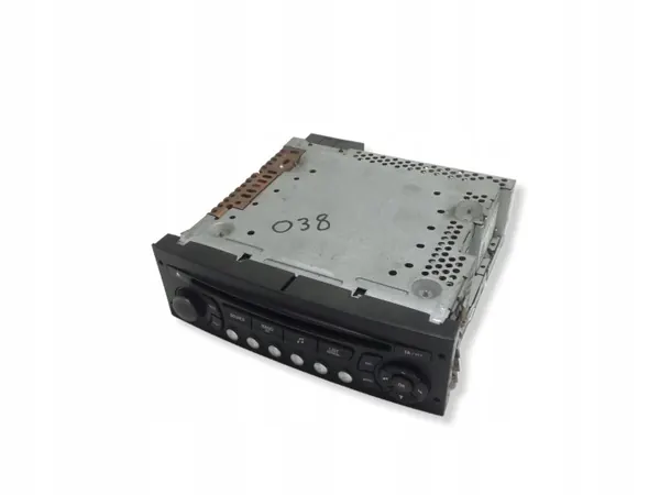 OEM 96537894XT00 Radio CD d'occasion pour Citroen C3 image 2