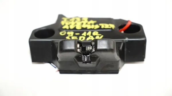 Kofferbakslot OEM 360150954 voor Toyota Avensis T27 Sedan image 4
