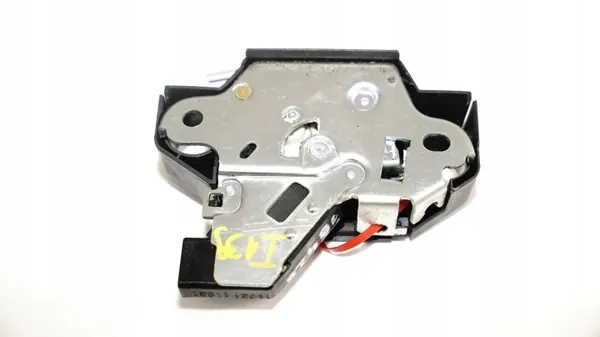 Kofferbakslot OEM 360150954 voor Toyota Avensis T27 Sedan image 9