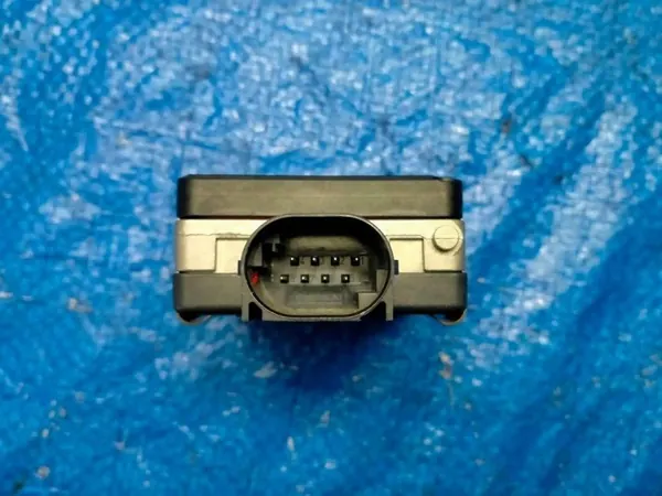 Sensor de radar Mercedes-Benz OEM A4479002413 image 3