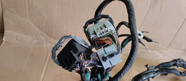 Câblage Compartiment Moteur Jeep Wrangler JK 2.8 CRD image 3