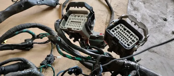 Câblage Compartiment Moteur Jeep Wrangler JK 2.8 CRD image 4