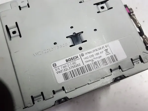 Rádio VW Golf 6 OEM 1K0035186AP - Usado image 4