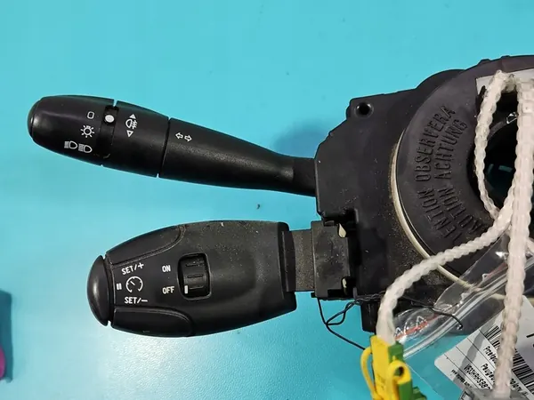 Gecombineerde schakelaar Peugeot 307 96595087XT image 3