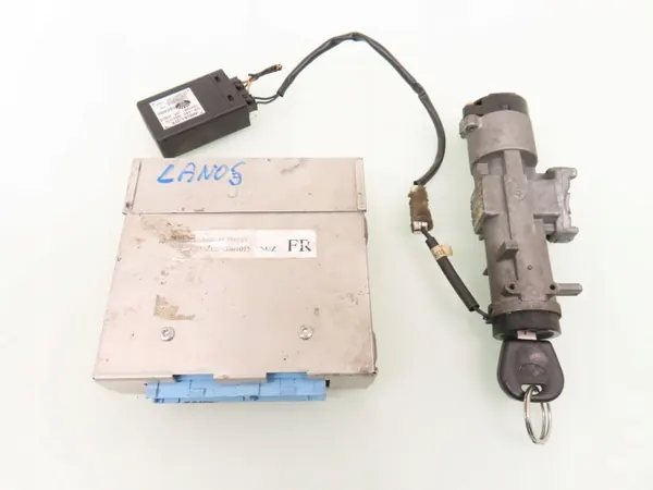 Calculateur Daewoo Lanos 1.5 OEM 16246137 - Occasion image 2