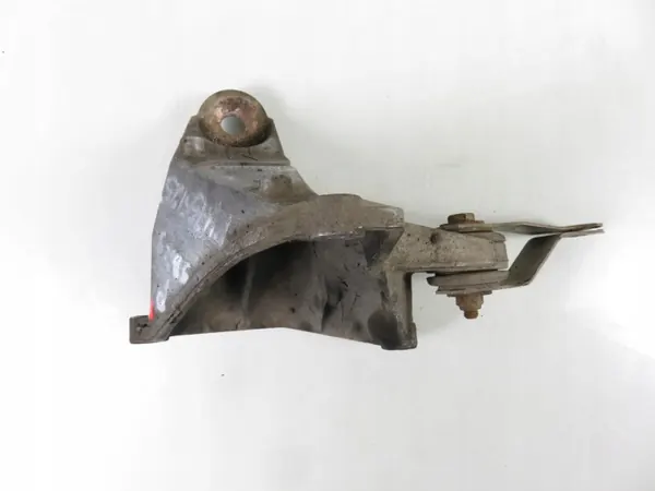Support Boîte Audi OEM 8D0399114S - État Utilisé image 4