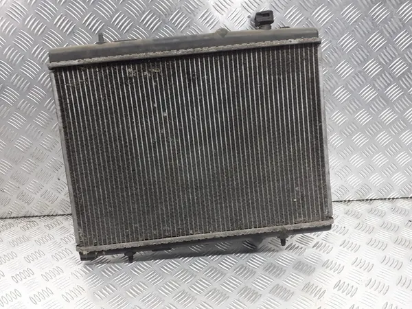 Radiador de agua Citroen C5 II 1.6 HDI image 2