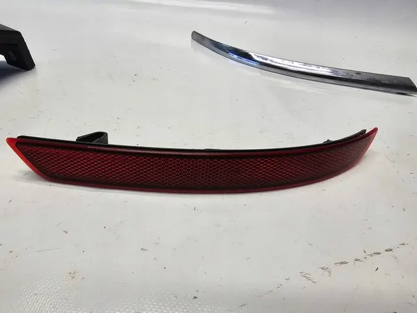 Bakreflektor Lampa Vänster Höger Krom Opel Astra IV Kombi image 3