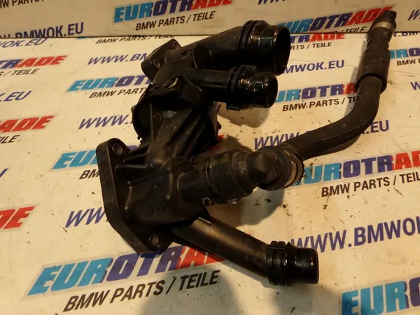 Termostato adicional BMW G20 G21 G22 G23 G05 G06 8576289 image 3
