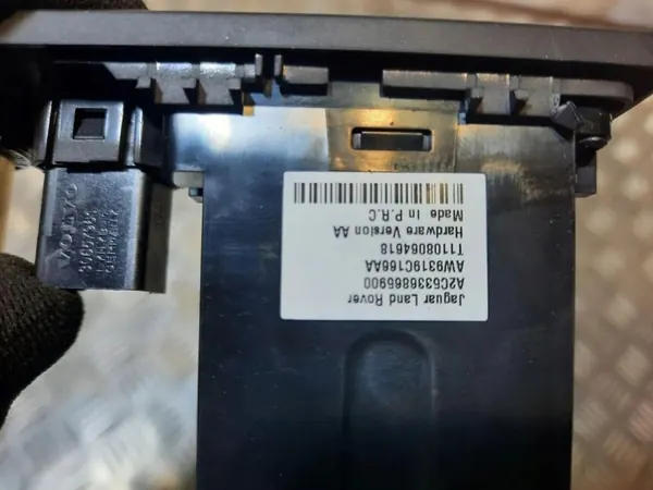 USB-port OEM AW9319C166AA för Jaguar XF 2.2L Diesel image 3