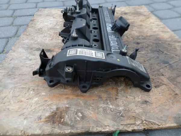 Toyota Kleppendeksel OEM 11201-0R042 gebruikt image 3