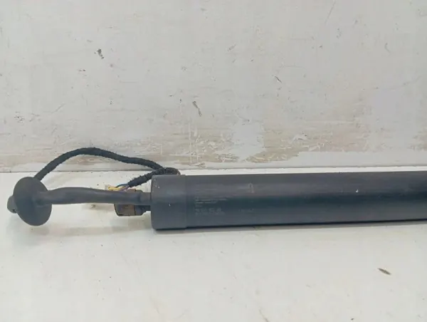 Actuador izquierdo maletero OEM 9809682280 para Peugeot 308 II image 4