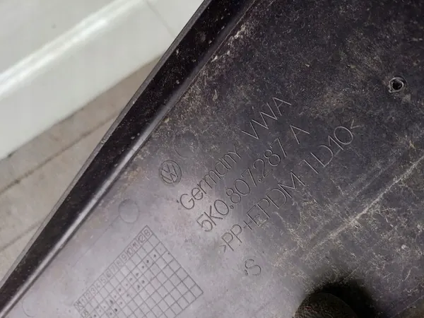 Fram för registreringsskylt Volkswagen Golf VI 2008 5K0807287A image 3