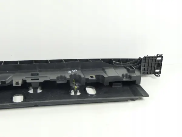Placa de chão para-choques dianteiro OEM Peugeot 208 2012-2015 image 10