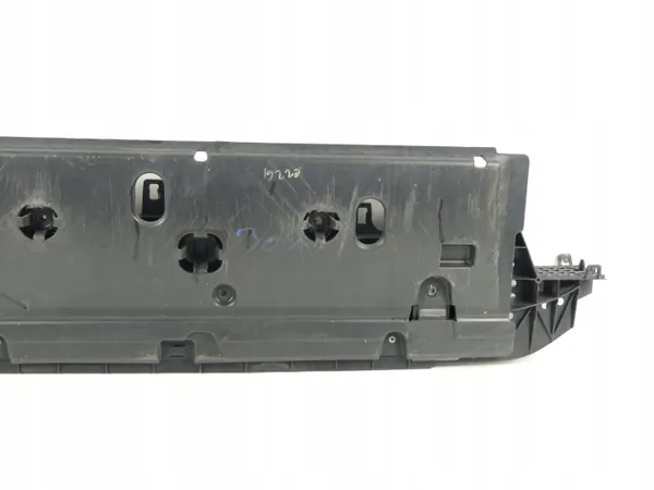 Placa de chão para-choques dianteiro OEM Peugeot 208 2012-2015 image 7