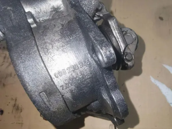 Vacuümpomp OEM A0002303165 voor Mercedes W124 image 3