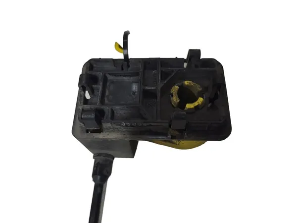 Ford Focus III Turnier Hood Lock 2.0L Diesel 2014 image 3