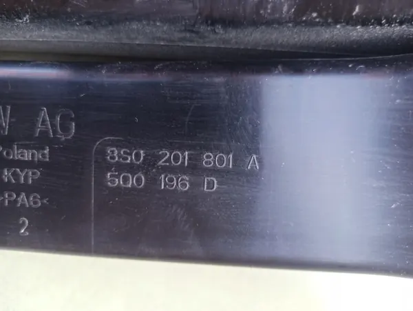Filtre à charbon OEM 8S0201801A pour Audi TT/TTS/RS image 5