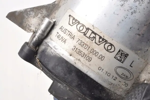 Halogenstrålkastare Vänster Fram Volvo C30 OEM 31353109 image 6