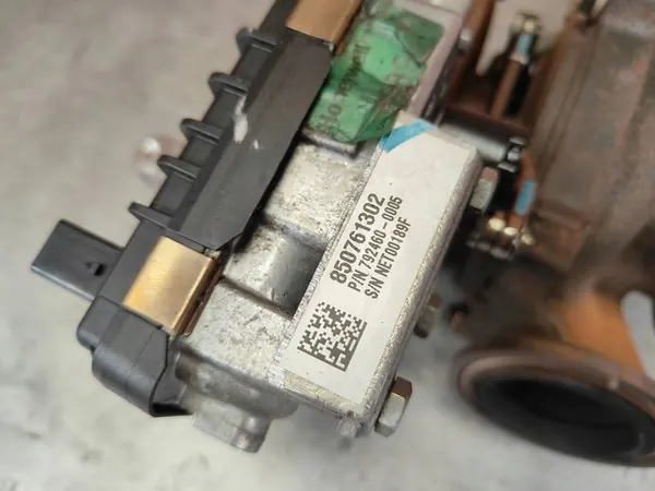 Turbo completo BMW E90 F10 E70 3.0D N57 245CV 8507613 image 9