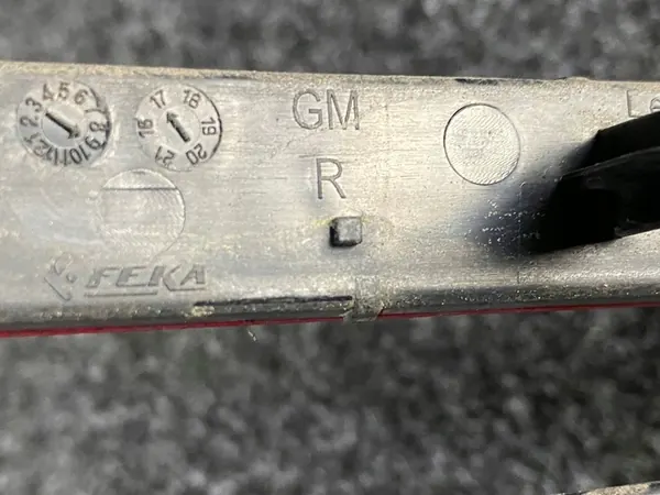 OPEL INSIGNIA B 17- Takapuskuri Heijastimet 13460220 13460219 image 5