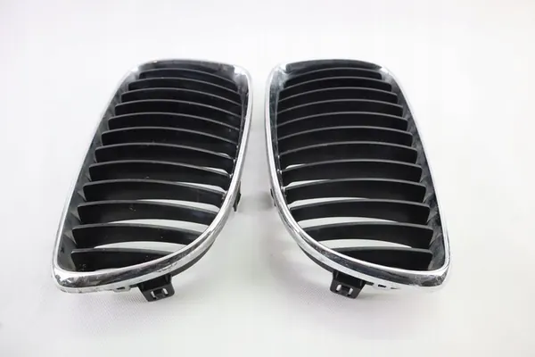 BMW 1 E87 Lift Grill NERKA 7166440 716439 Complete image 3