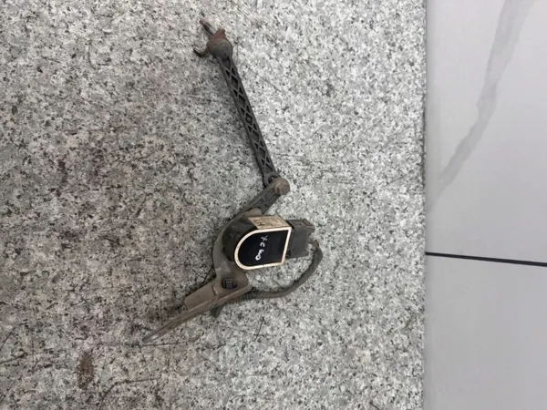 Vänster Strålkastarnivåsensor Volvo XC40 OEM 32221477 image 2