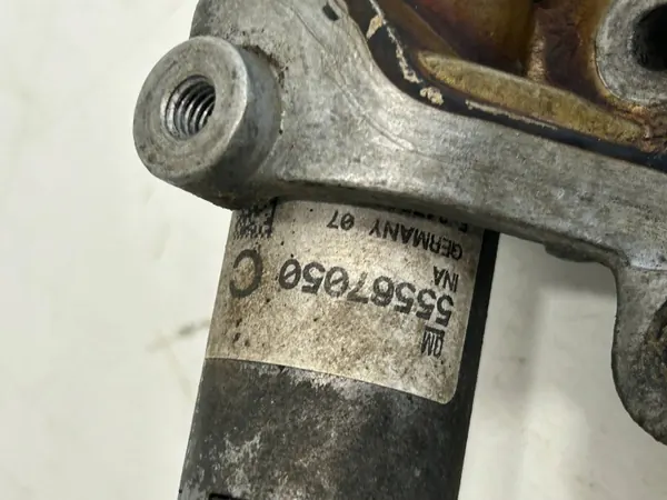 Kamaxeltäck, ventilbro OEM 55354224 för Chevrolet Cruze image 5