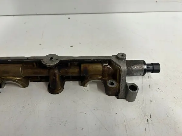 Kamaxeltäck, ventilbro OEM 55354224 för Chevrolet Cruze image 9