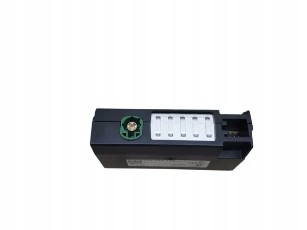 Audi Q3 83A Doble Puerto USB C + USB OEM 83A035736 image 6