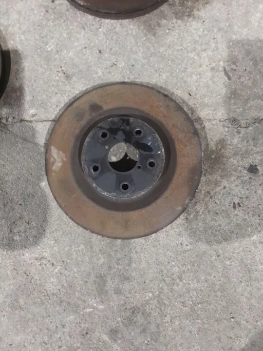 Discos de freio Subaru Outback (BT) 2021 OEM 26300AN00A image 2