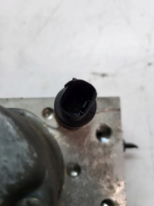 Bomba ABS ESP OEM 34.51-6 759563 para BMW E65 E66 image 4