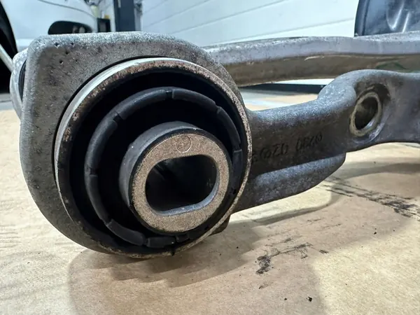 Fram höger styrknut Mercedes SL R230 LIFT image 10