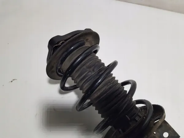 Etujousim Vasen/Oikea OEM A2073207138 Mercedes image 6